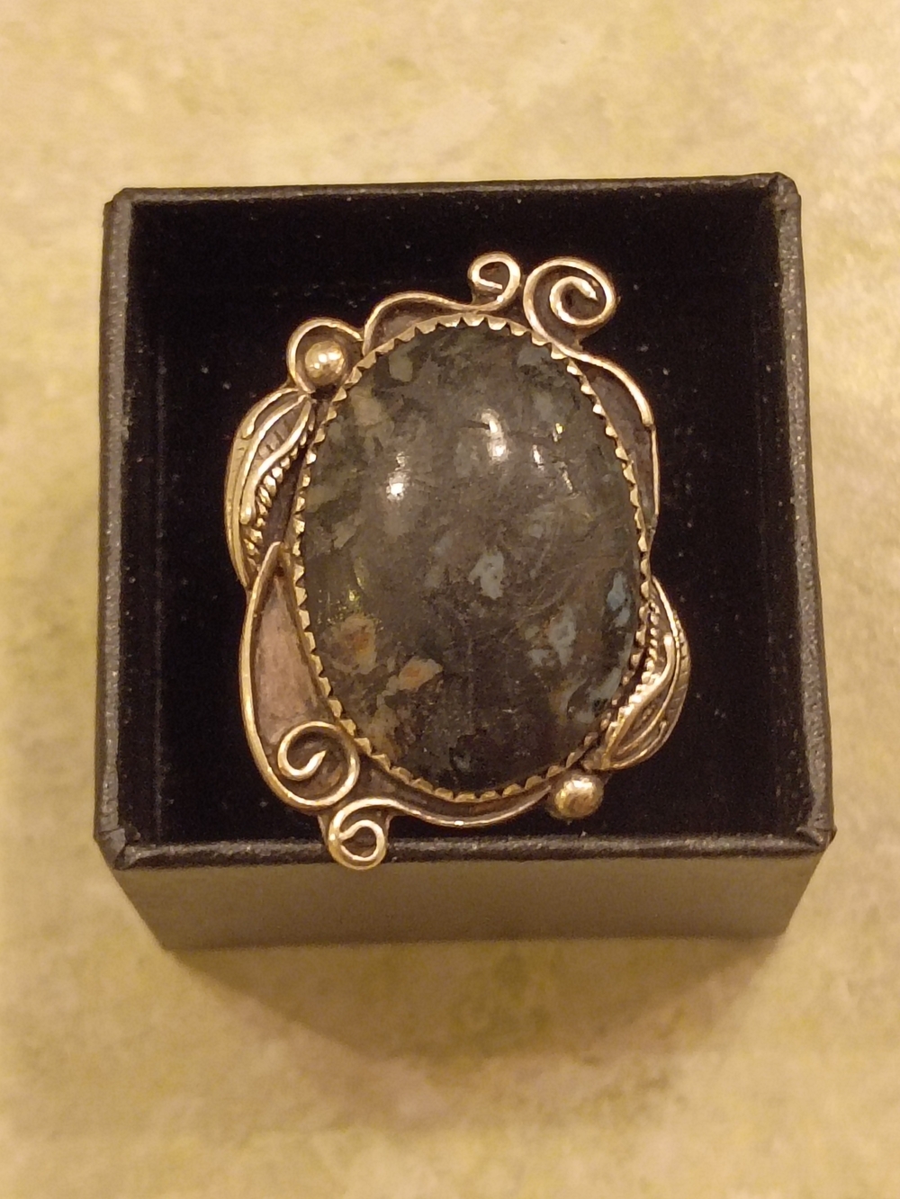 Vintage Native American Navajo Petrified Wood Sterling Silver Ring Size 7.5